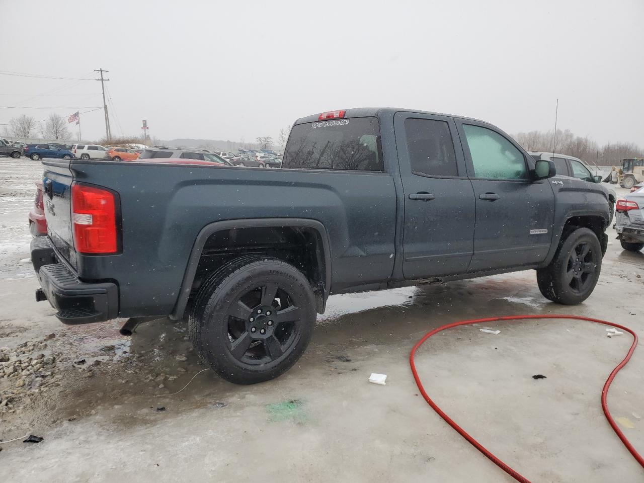 2017 GMC Sierra - Image 3