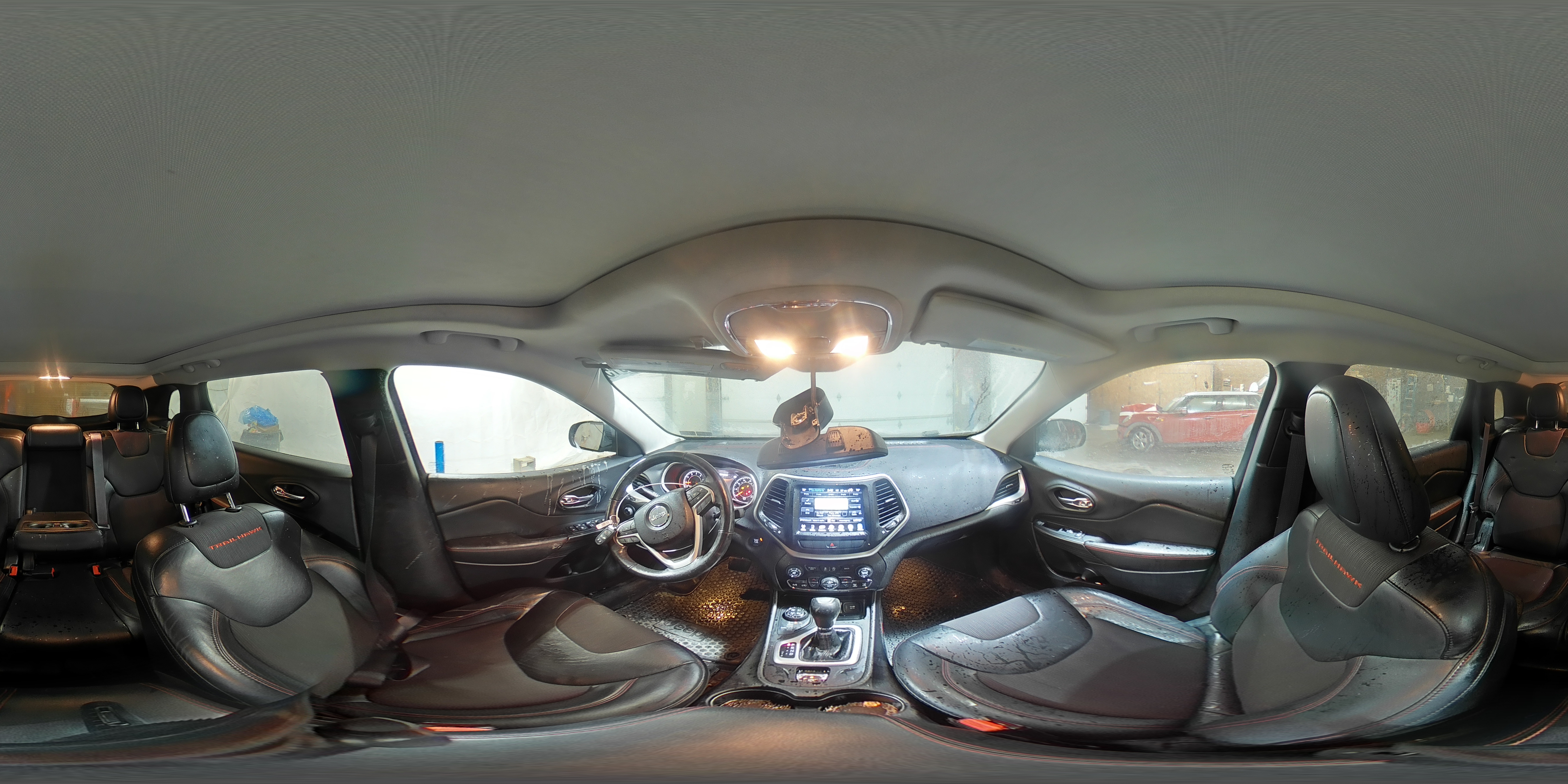 2015 Jeep Cherokee - Image 13