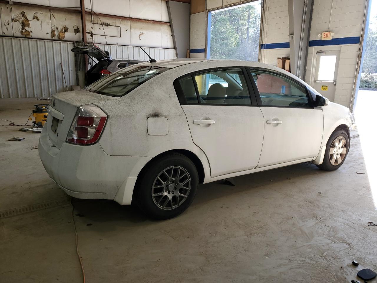 2009 Nissan Sentra - Image 3