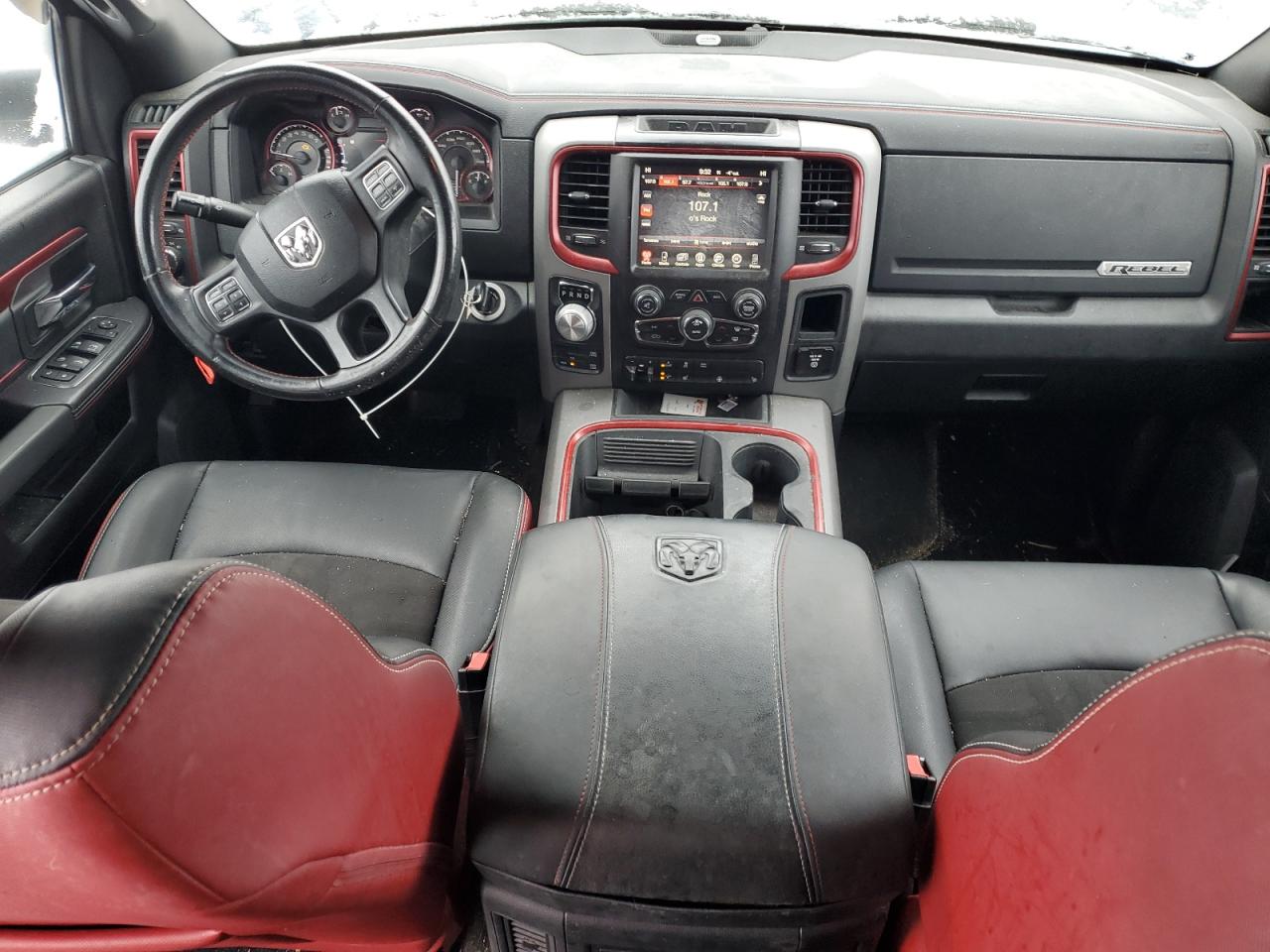 2016 RAM 1500 - Image 8