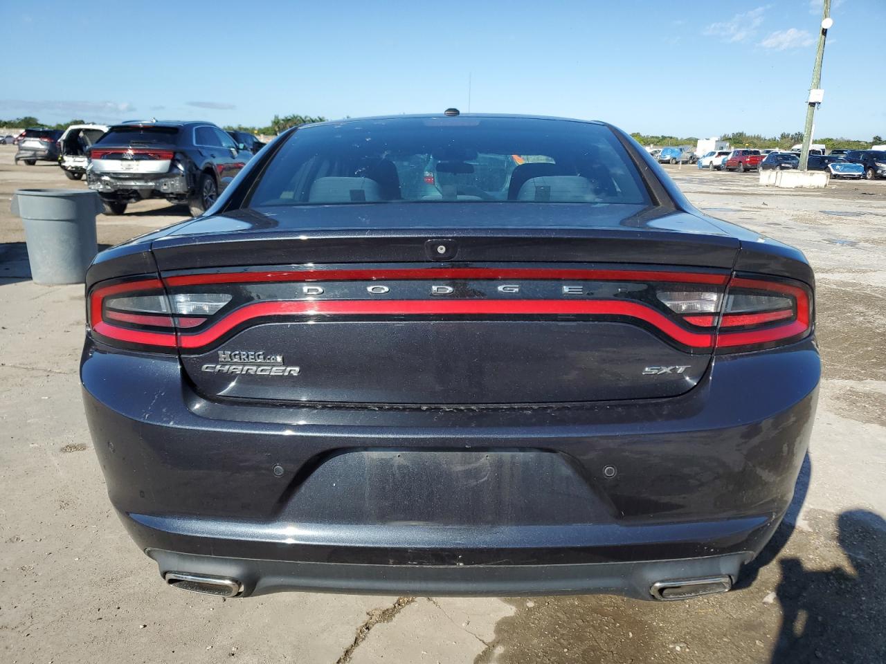 2018 Dodge Charger - Image 6