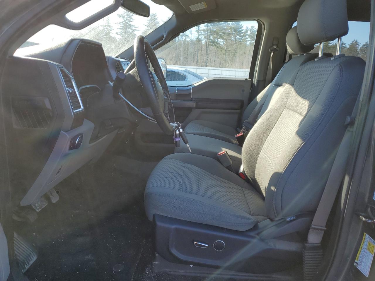 2015 Ford F-150 - Image 7