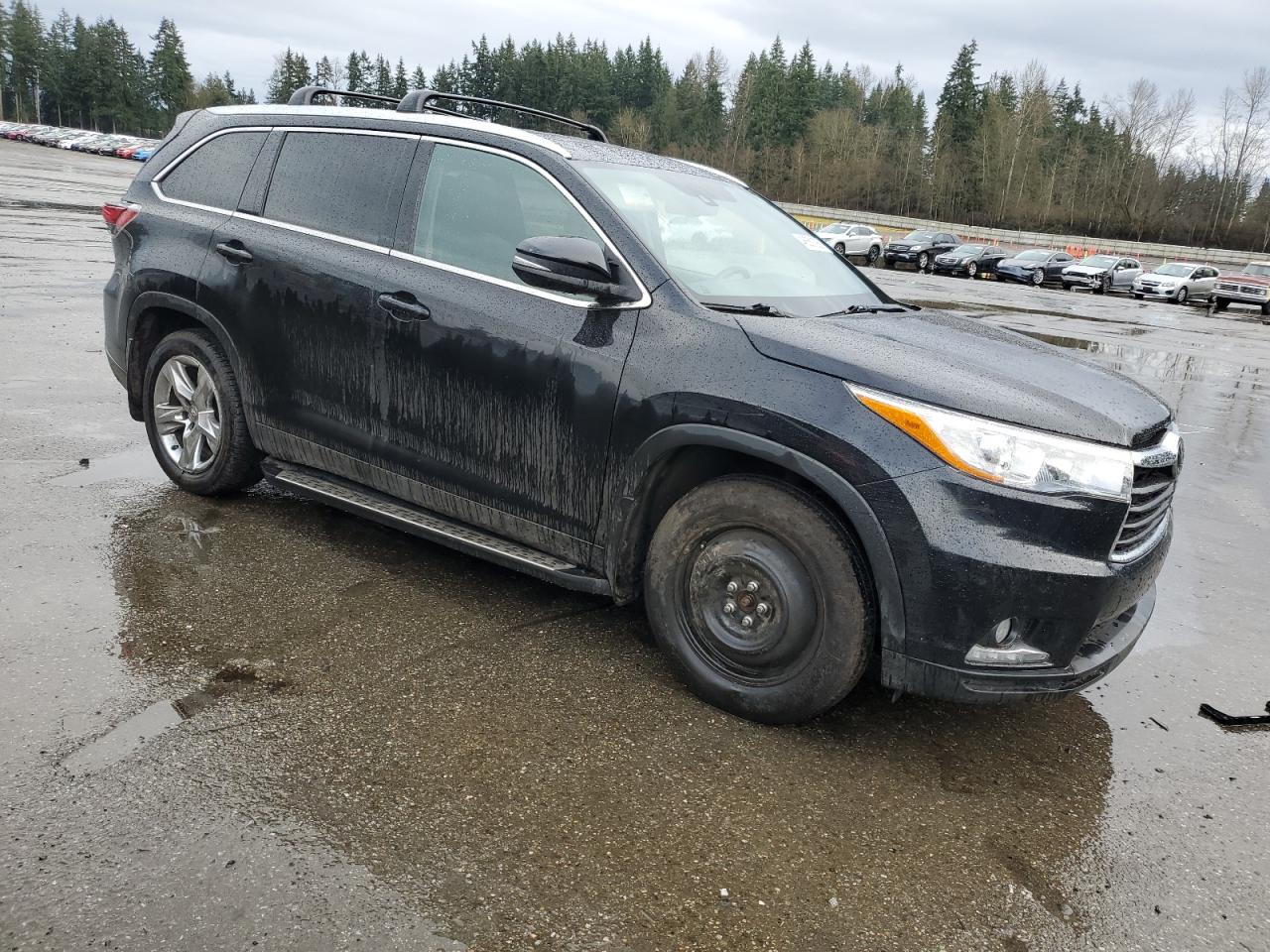 2015 Toyota Highlander - Image 4