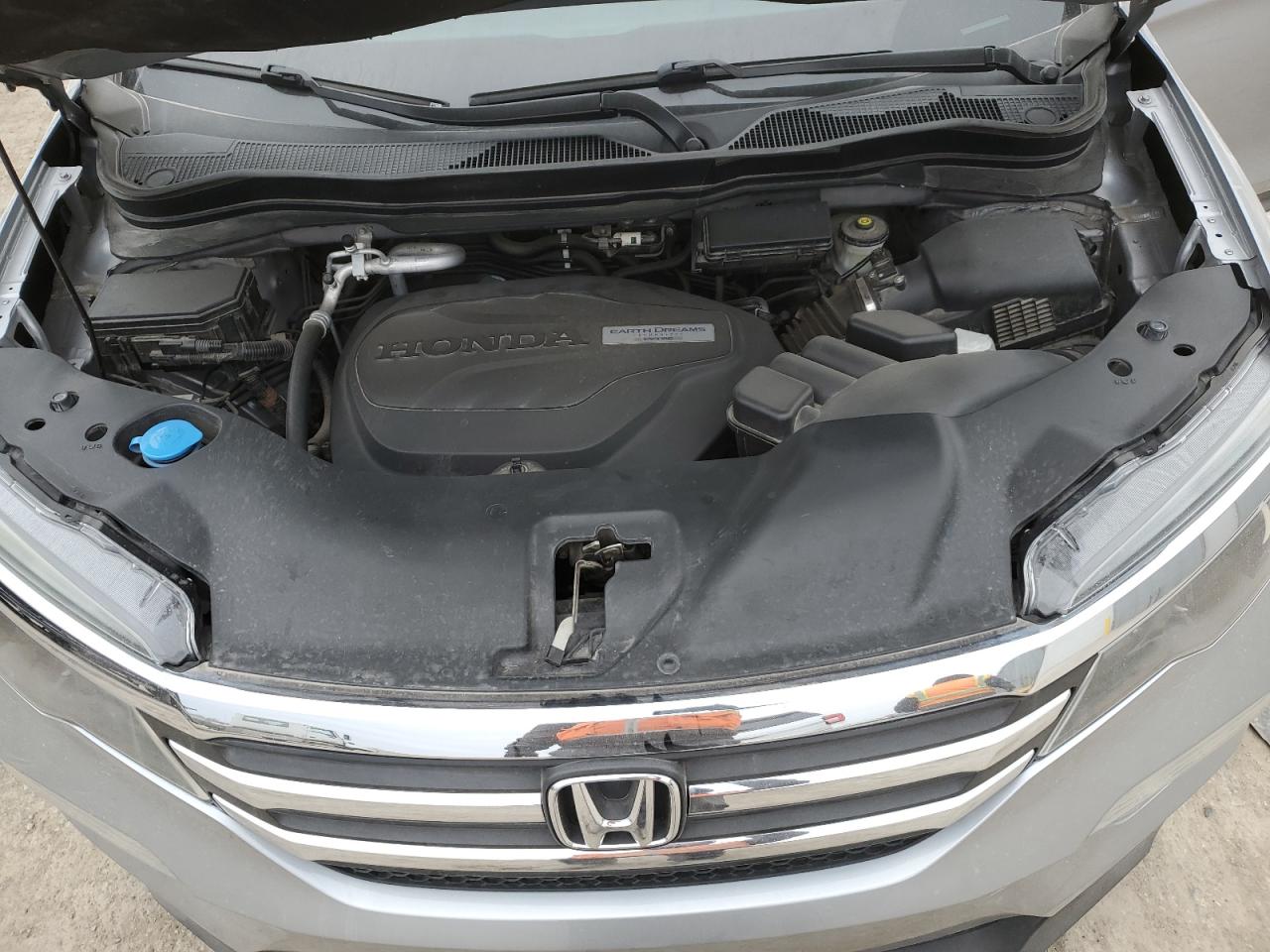 2017 Honda Pilot - Image 13