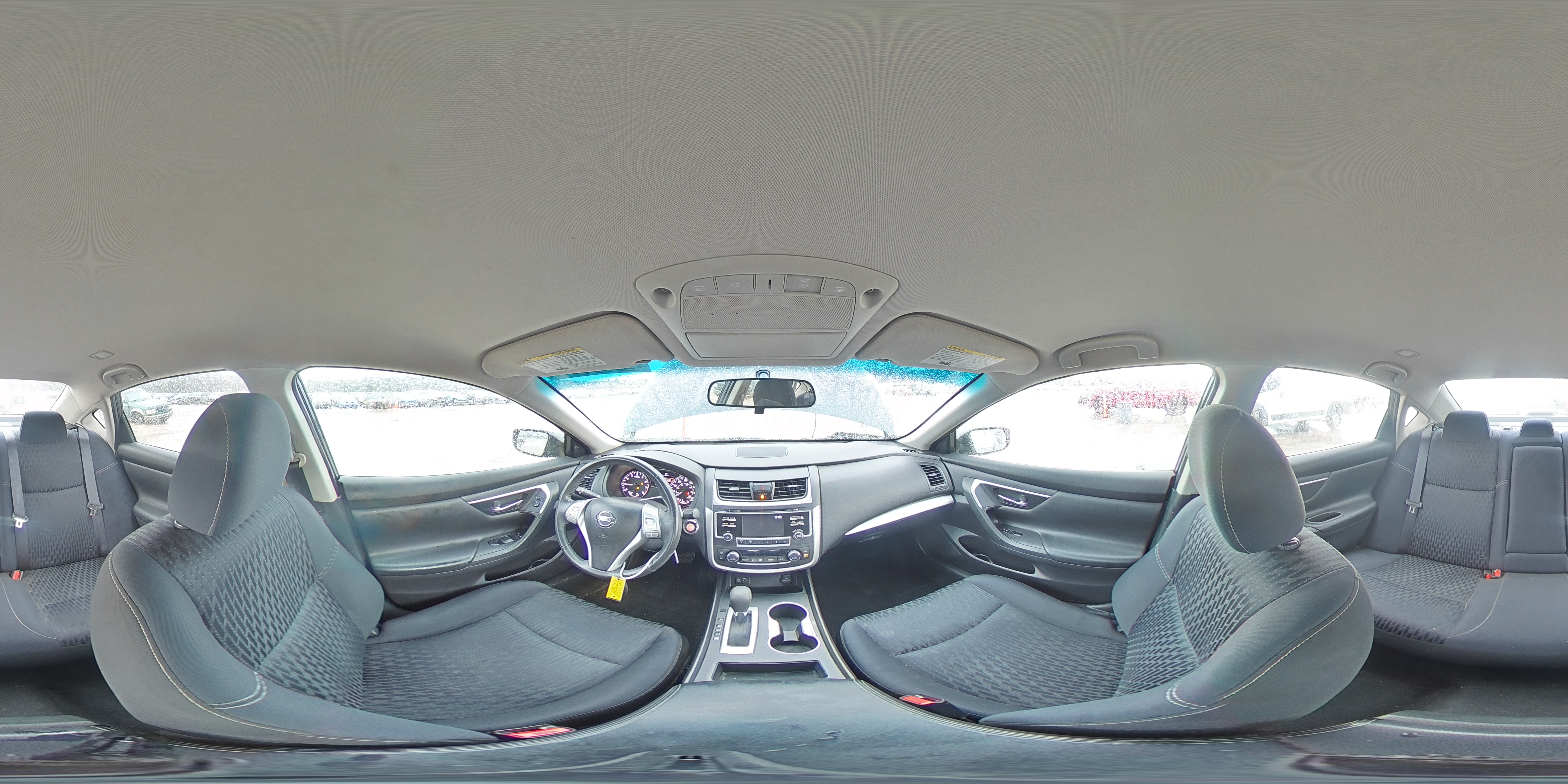 2017 Nissan Altima - Image 12