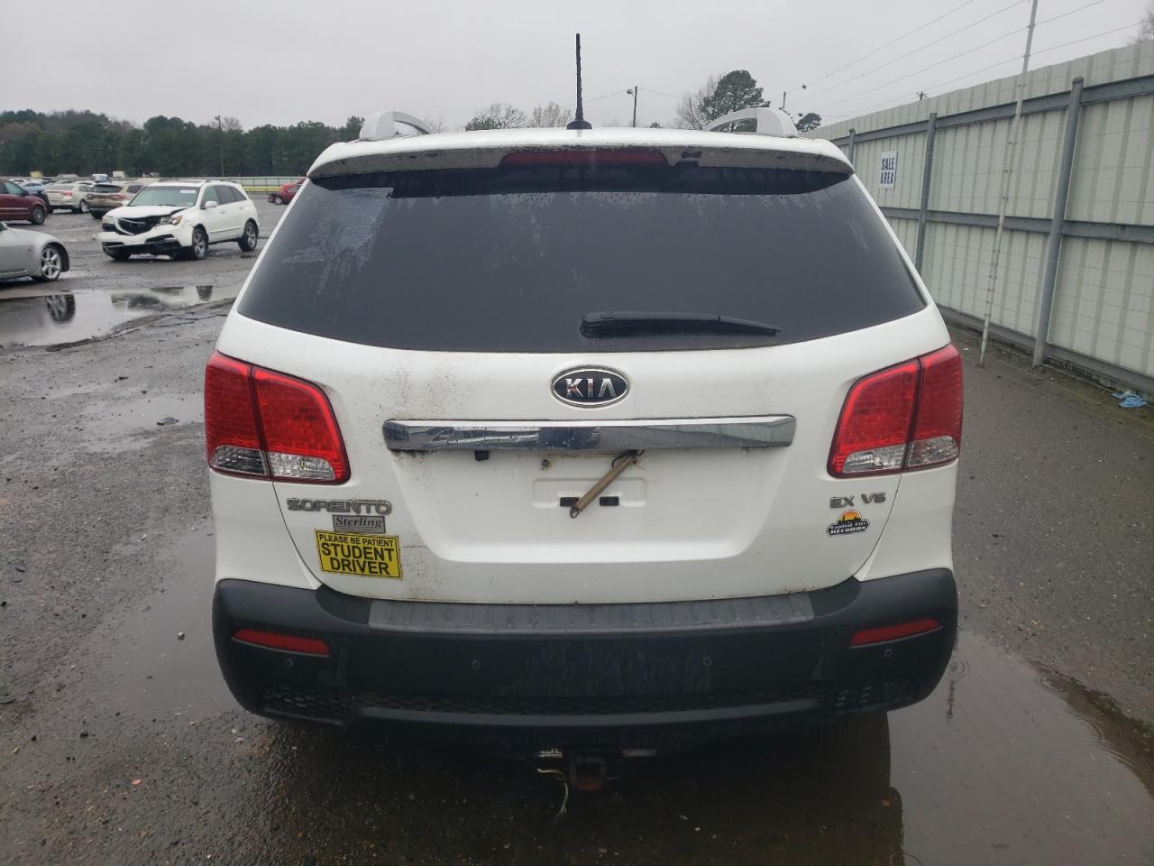 2012 Kia Sorento - Image 6