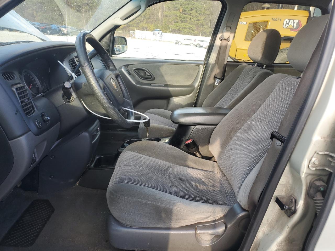 2004 Mazda Tribute - Image 7