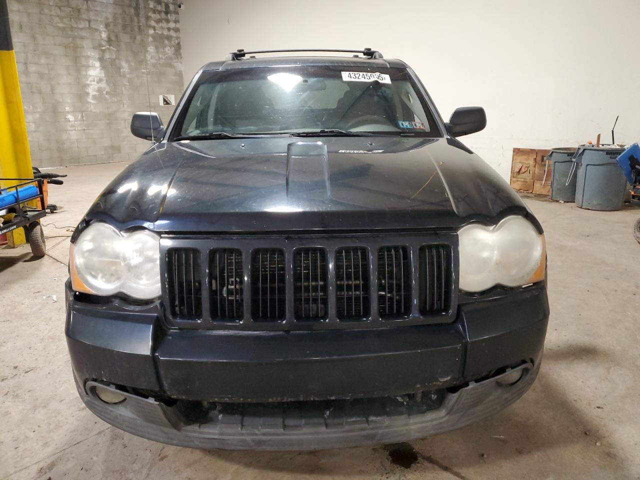 2008 Jeep Grand Cherokee - Image 5