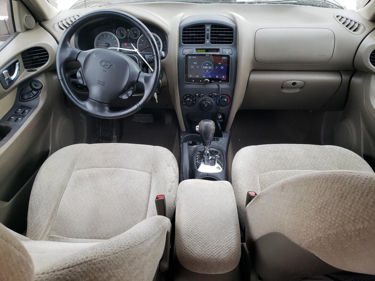 2005 Hyundai Santa Fe - Image 8