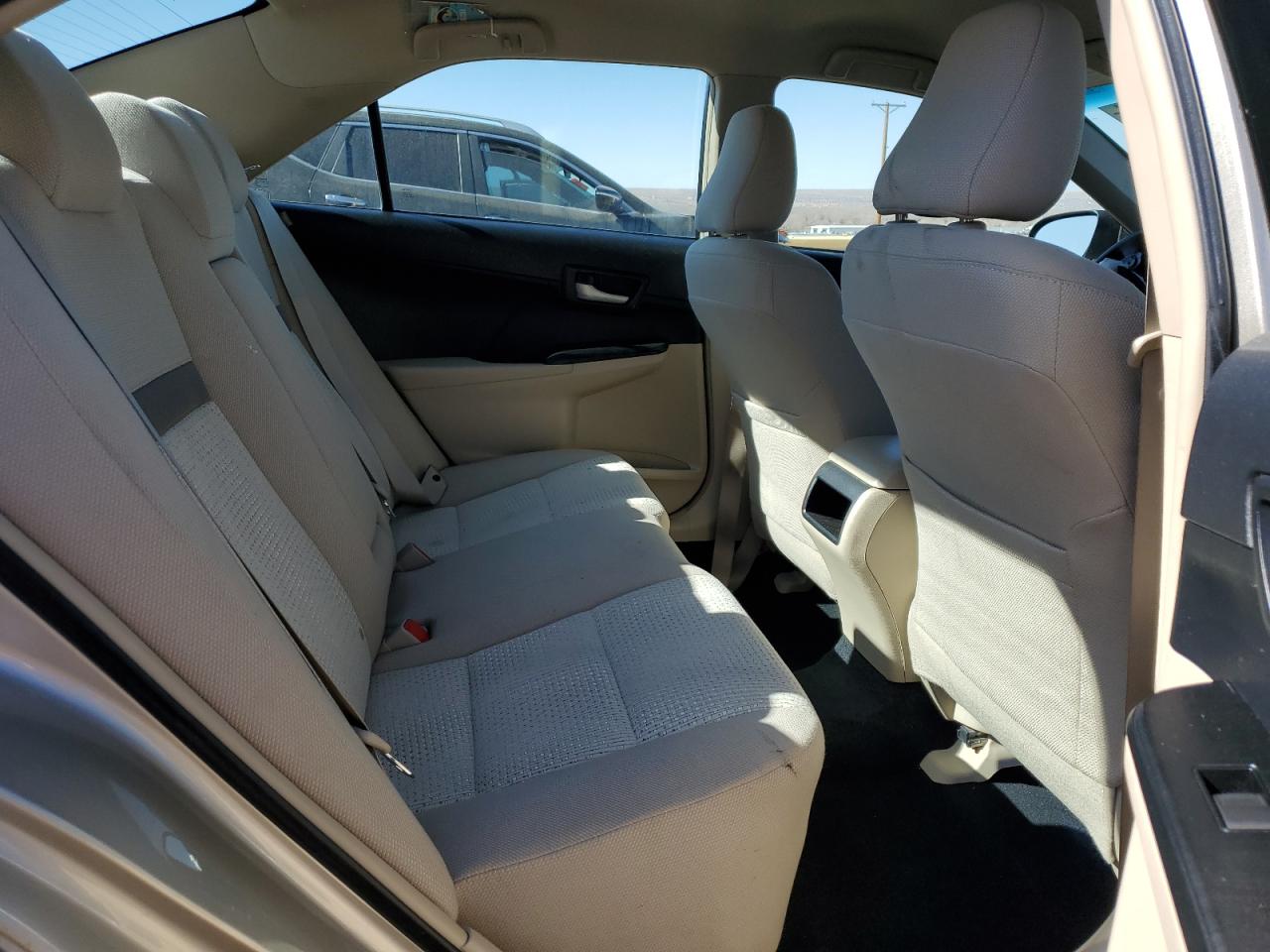 2014 Toyota Camry - Image 10