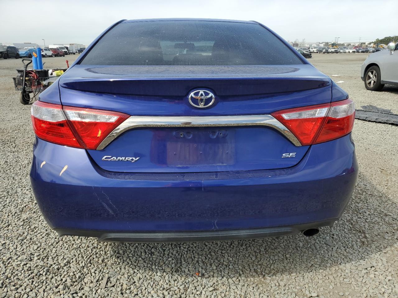 2015 Toyota Camry - Image 6