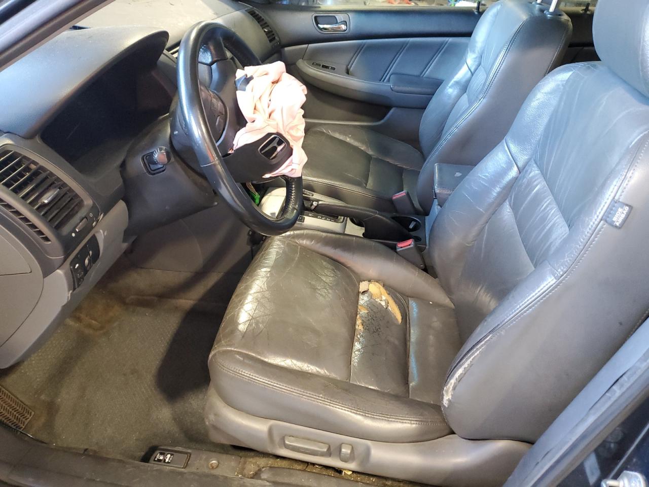 2004 Honda Accord - Image 7