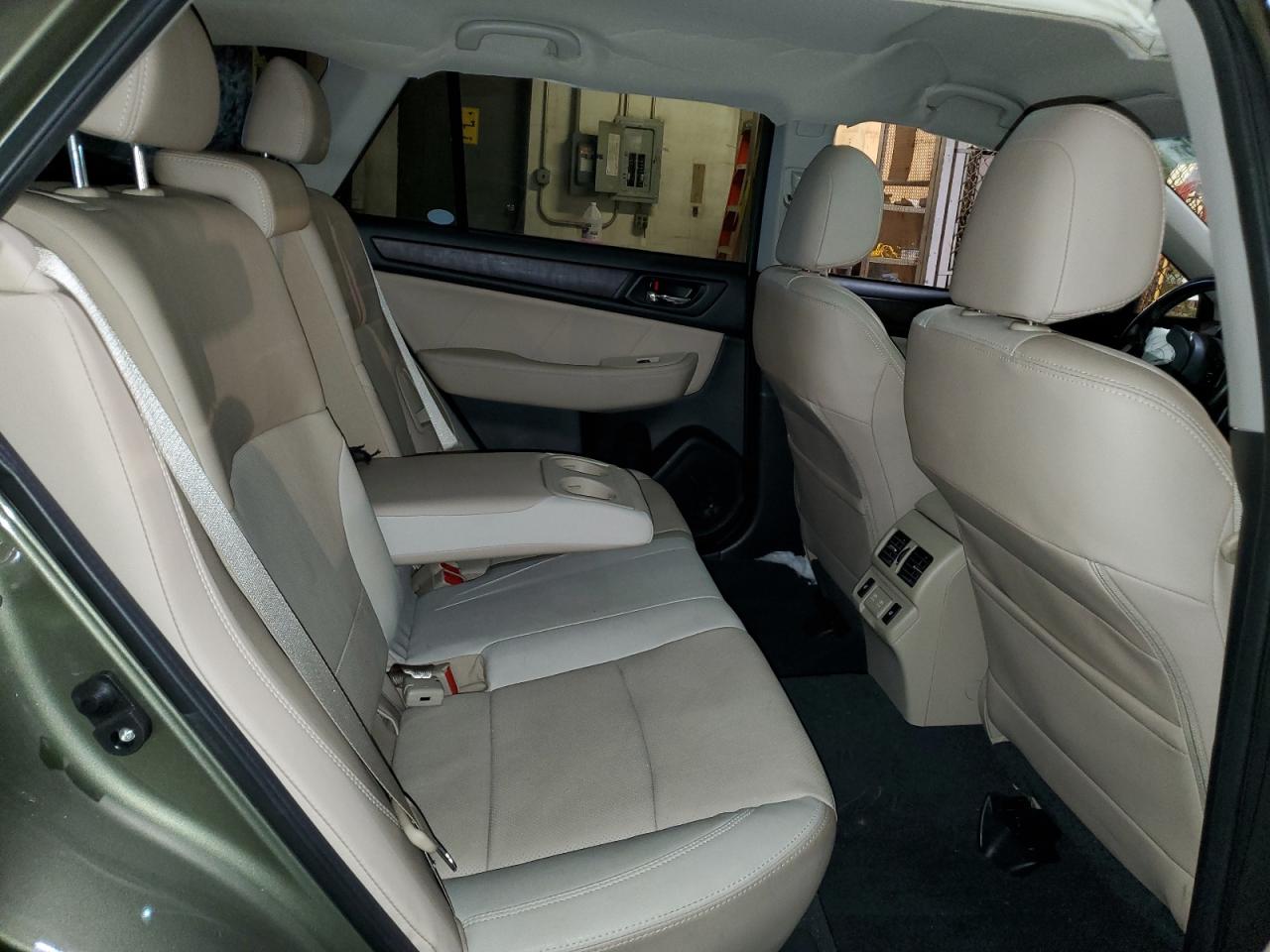 2019 Subaru Outback - Image 12