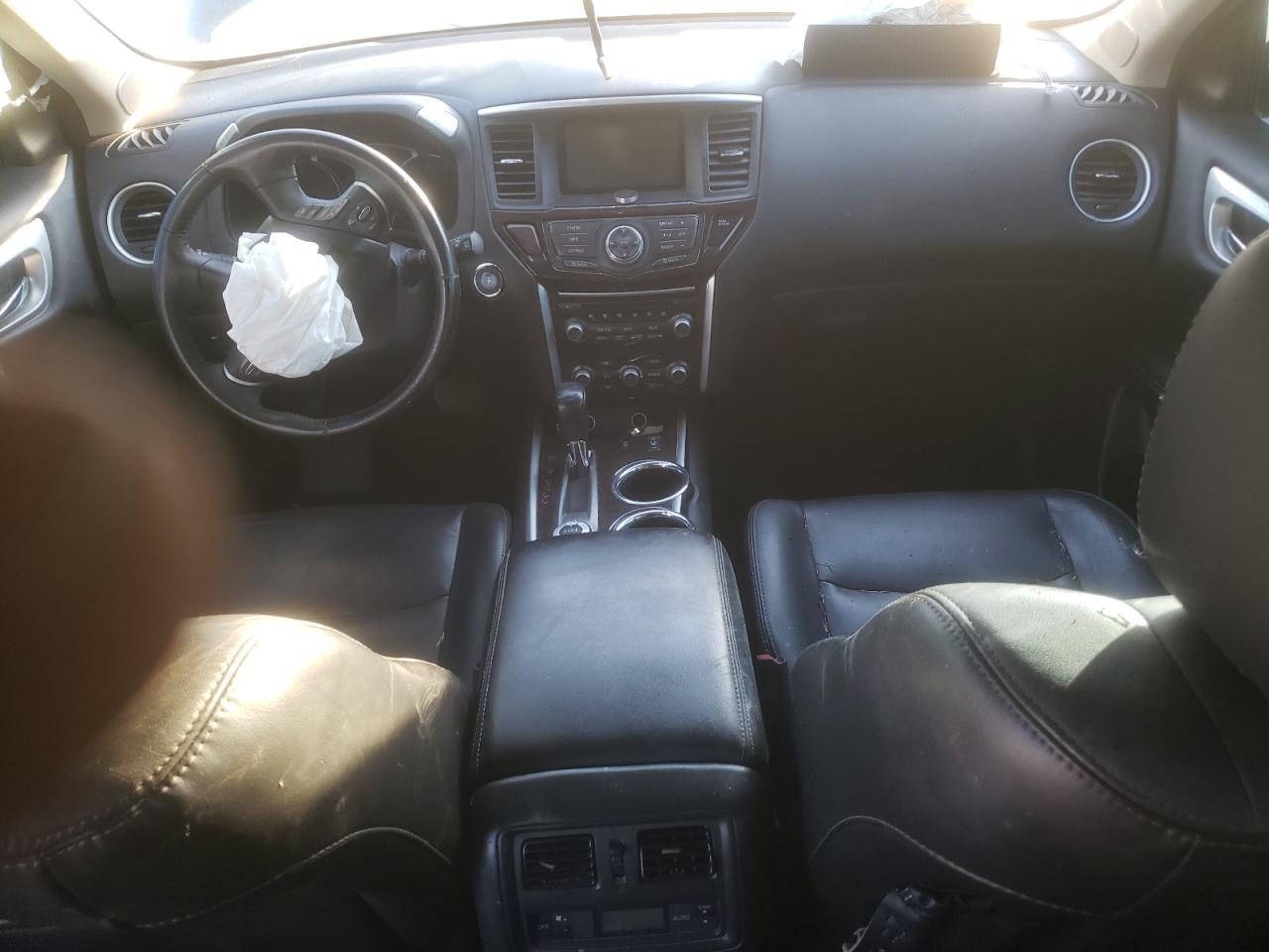 2014 Nissan Pathfinder - Image 8