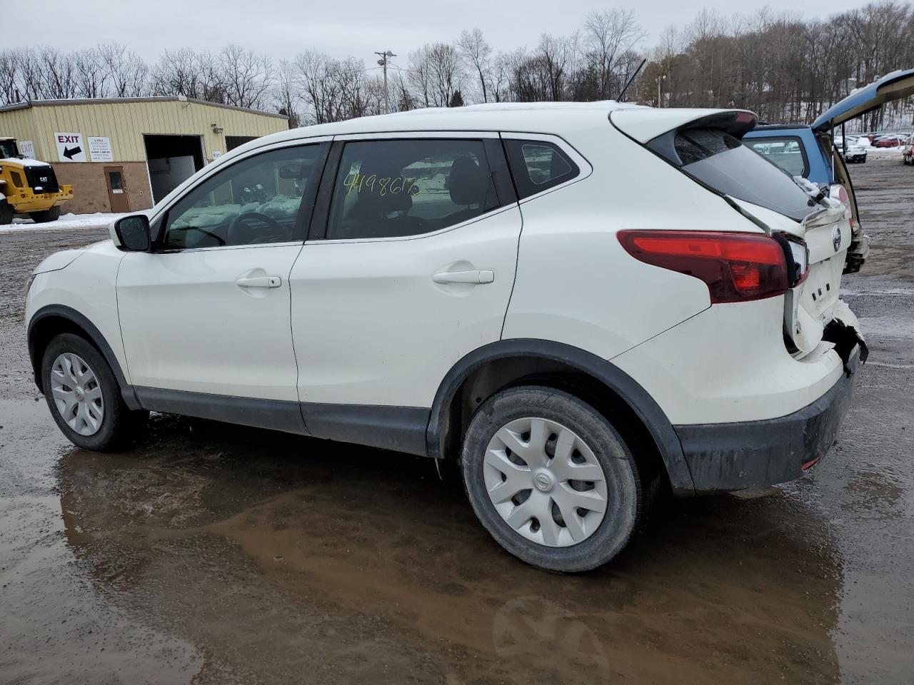 2019 Nissan Rogue - Image 2