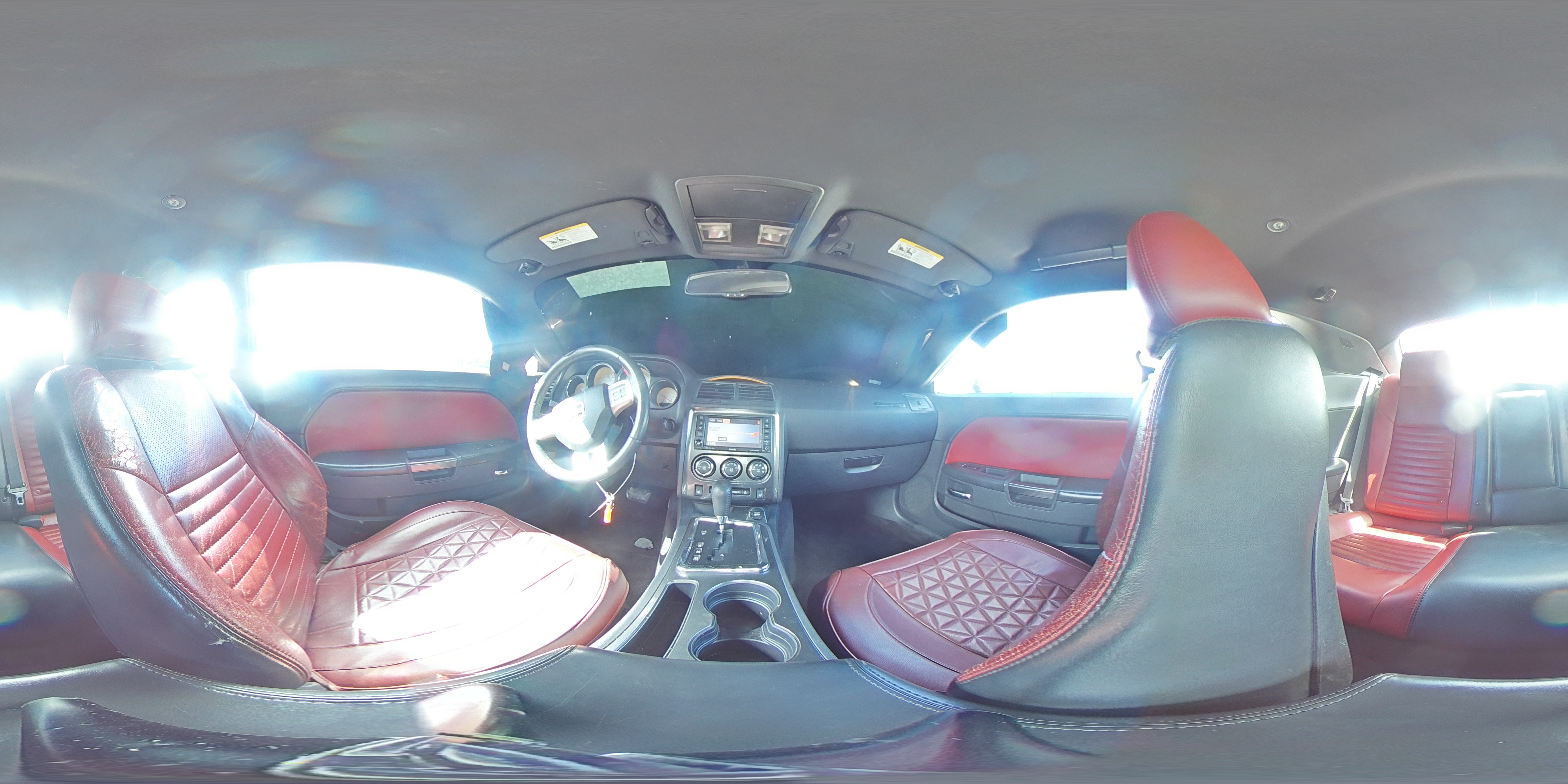 2014 Dodge Challenger - Image 13