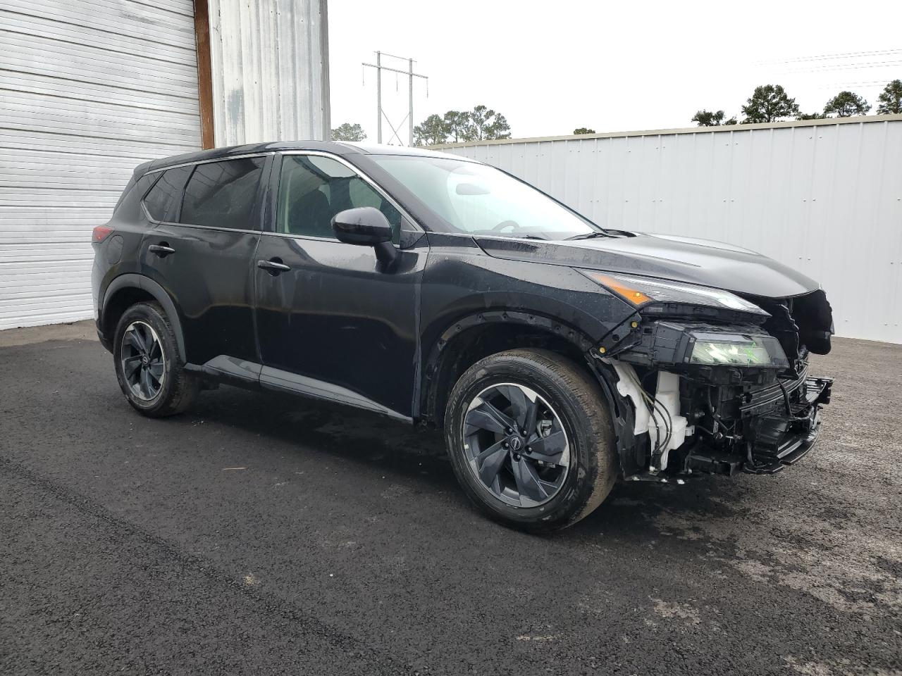 2024 Nissan Rogue - Image 4