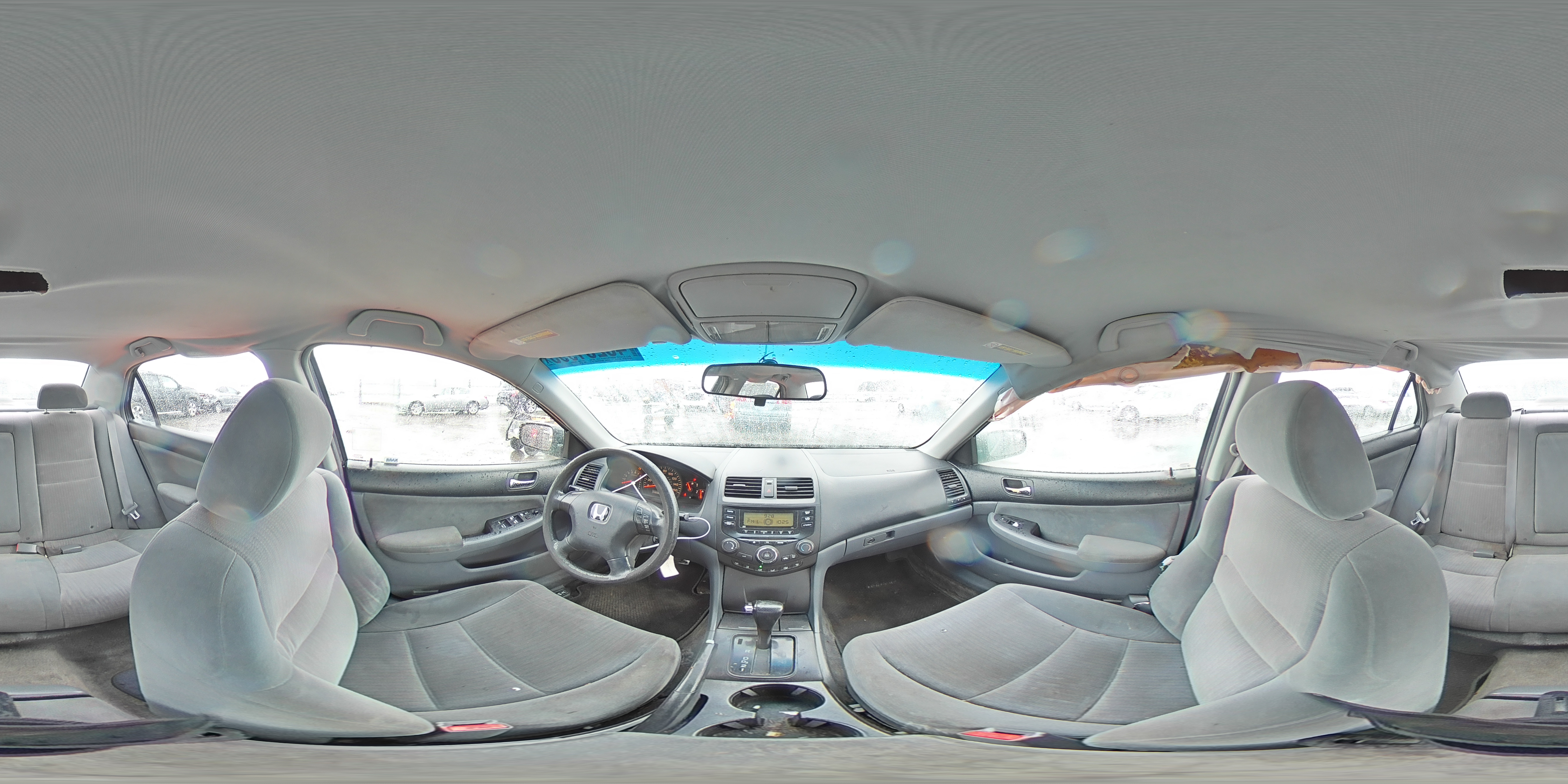 2005 Honda Accord - Image 12