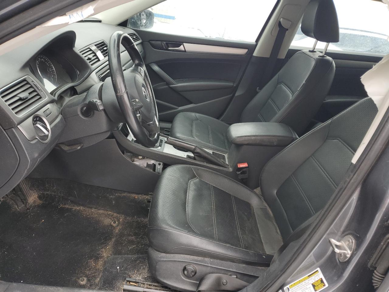 2015 Volkswagen Passat - Image 7