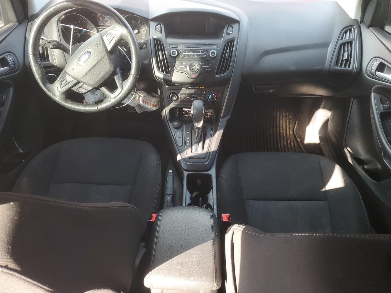 2018 Ford Focus - Image 8