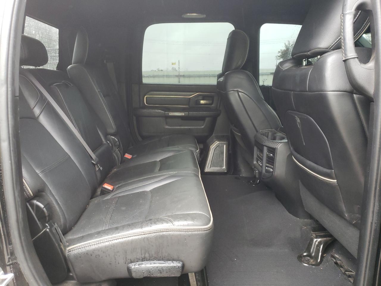 2020 RAM 2500 - Image 10