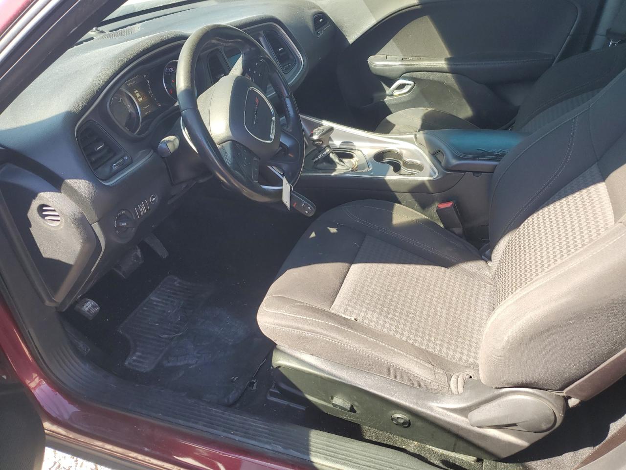 2019 Dodge Challenger - Image 7