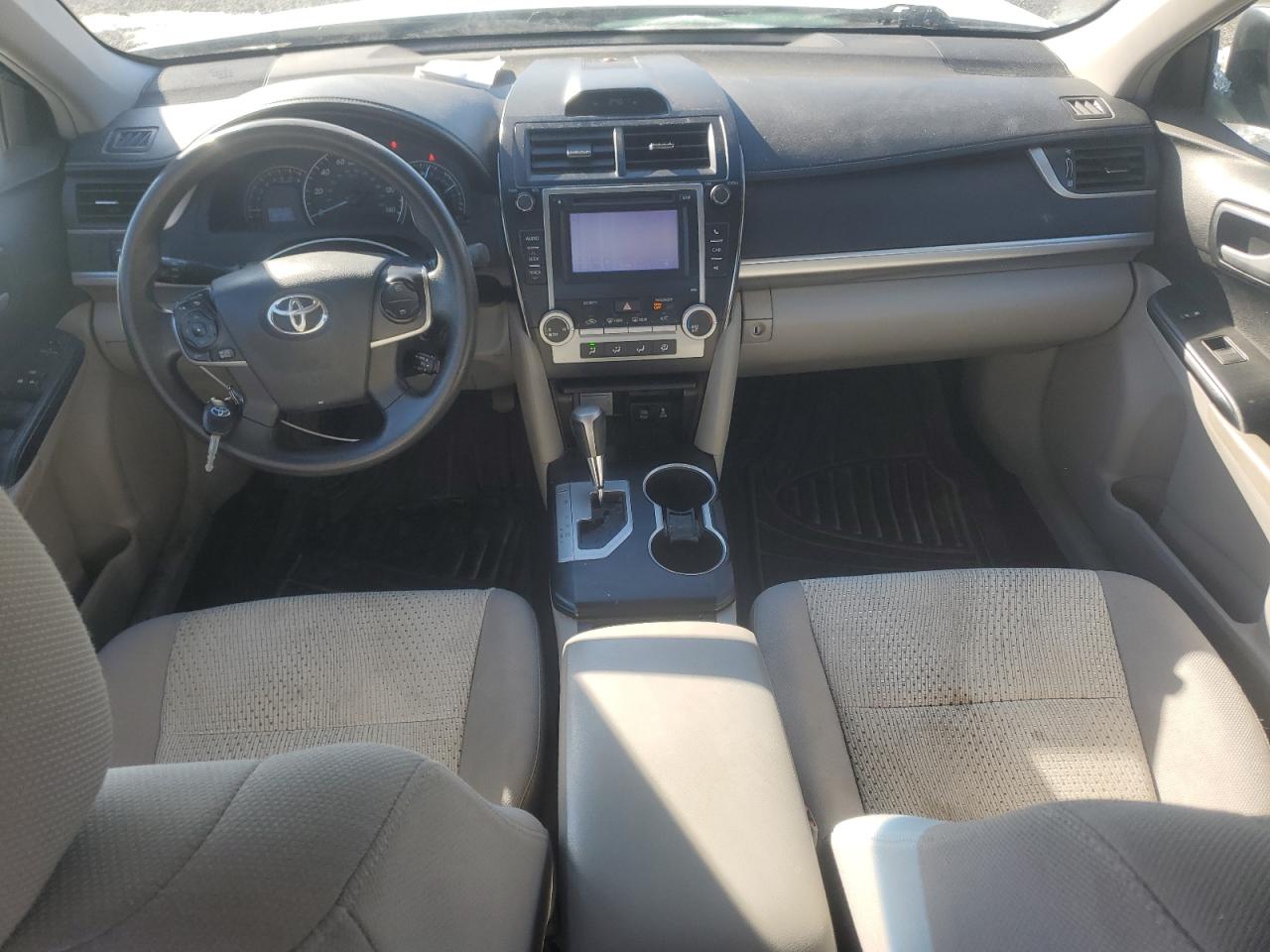2013 Toyota Camry - Image 8