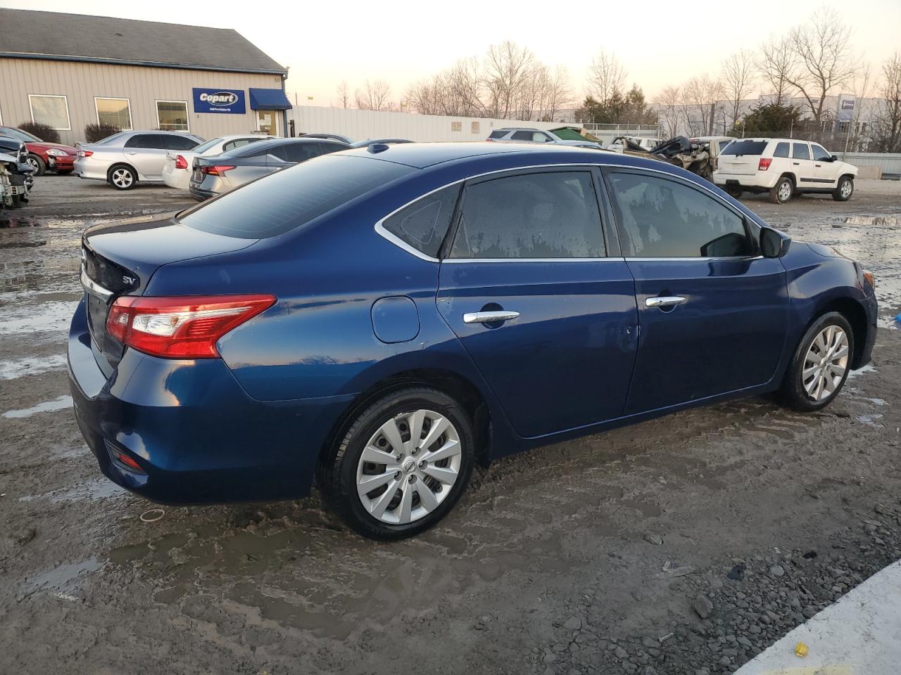 2017 Nissan Sentra - Image 3