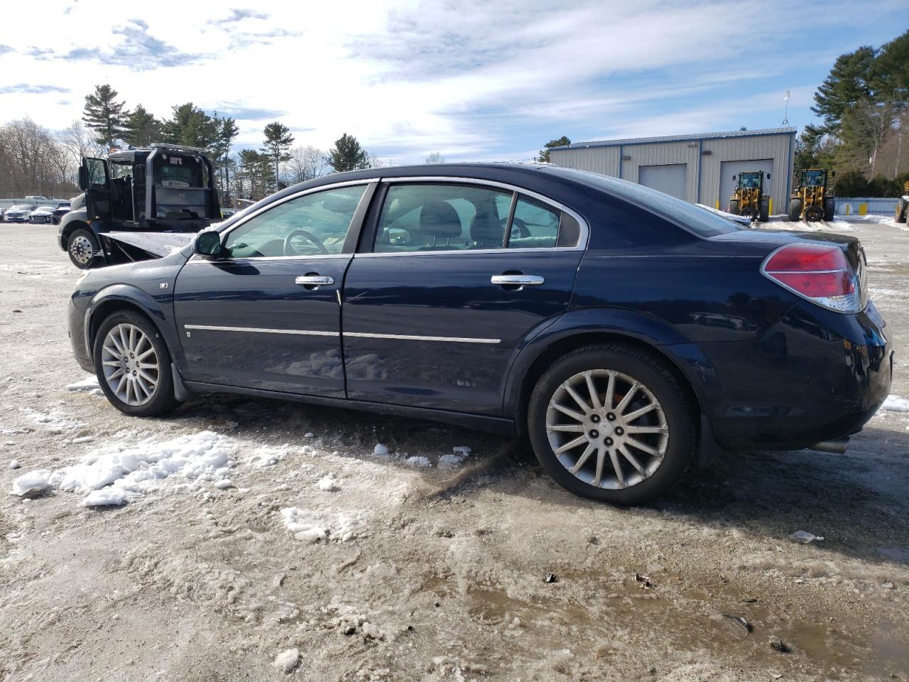 2007 Saturn Aura - Image 2