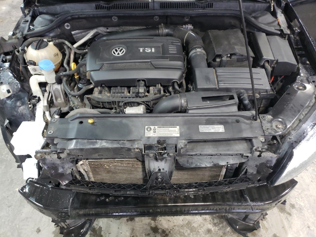 2016 Volkswagen Jetta - Image 13