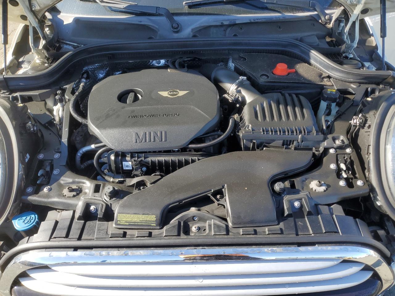 2015 MINI Cooper - Image 11