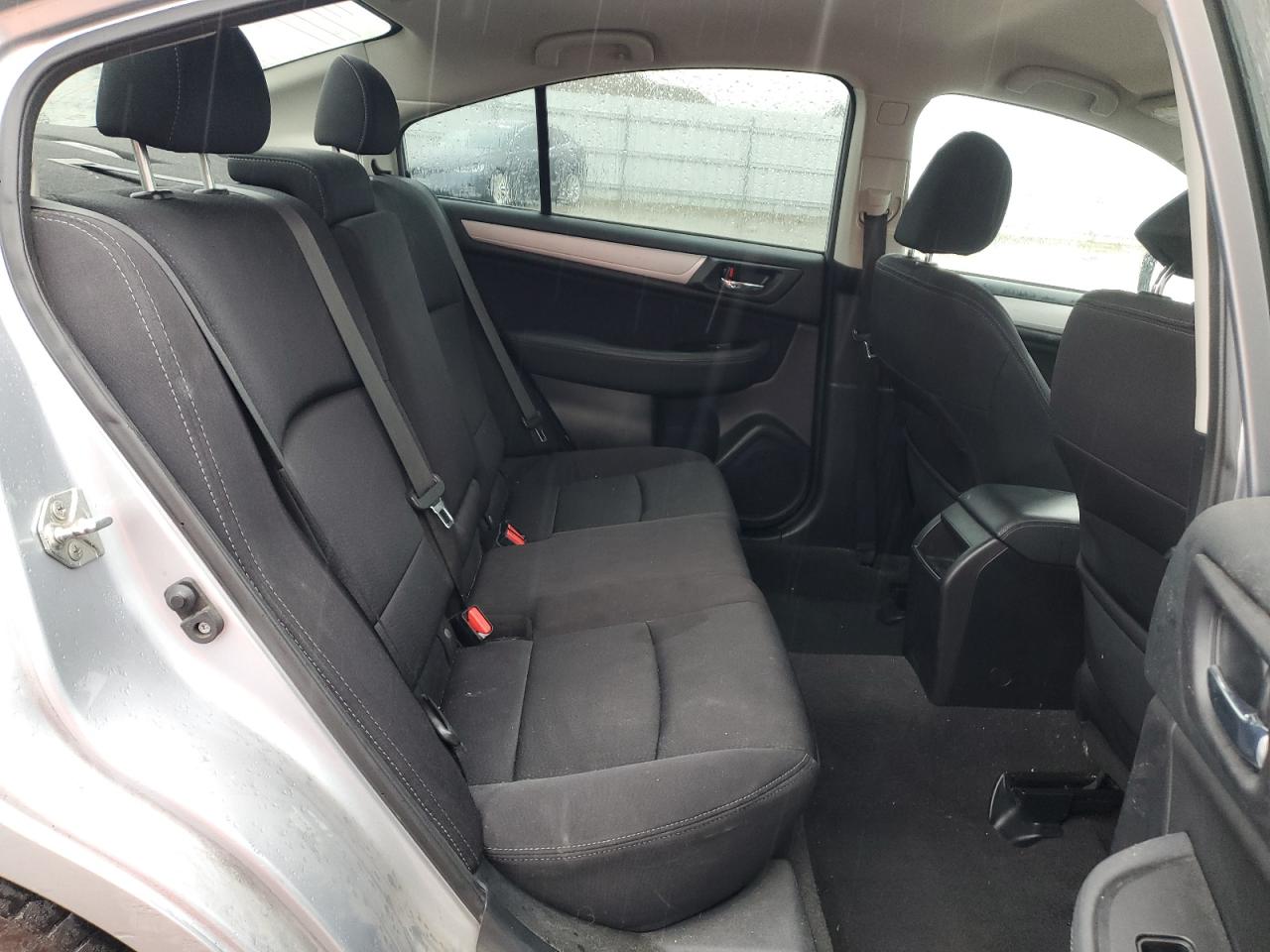 2015 Subaru Legacy - Image 10
