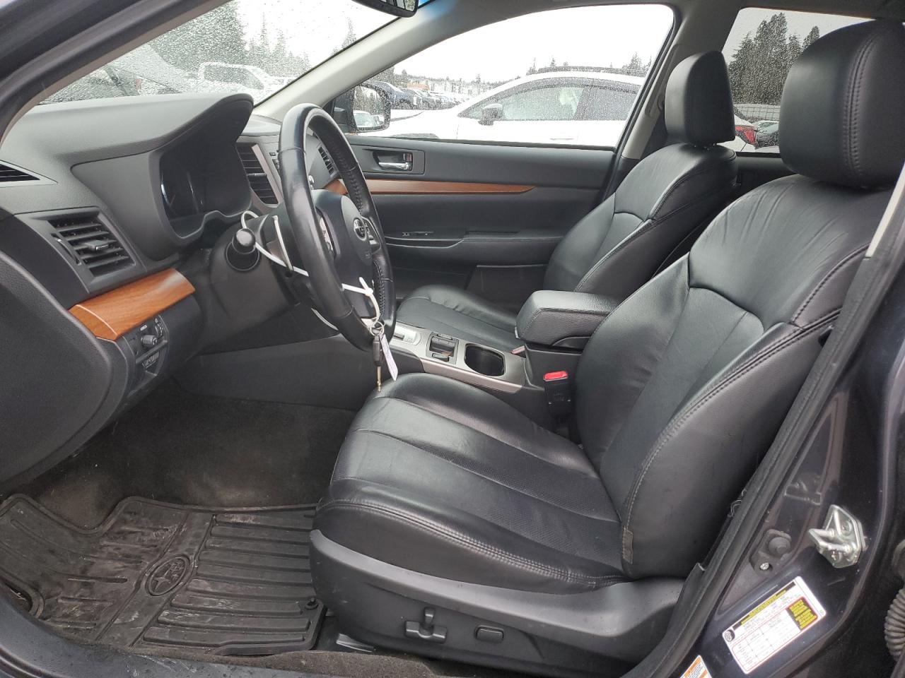 2013 Subaru Outback - Image 7