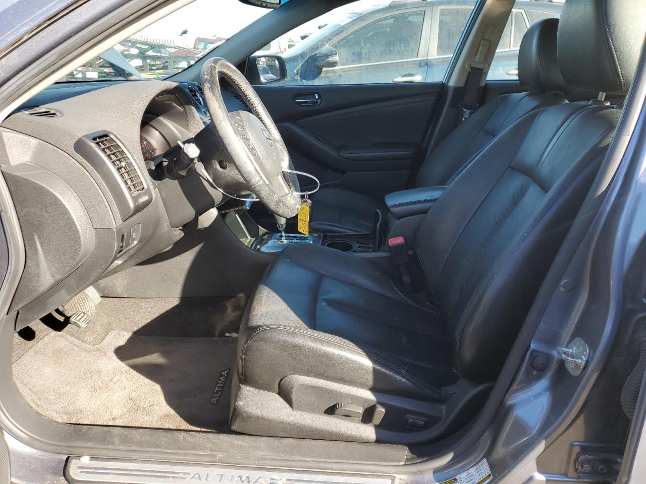 2010 Nissan Altima - Image 7