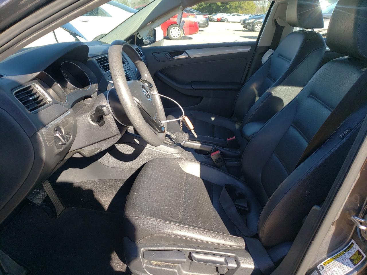 2018 Volkswagen Jetta - Image 7
