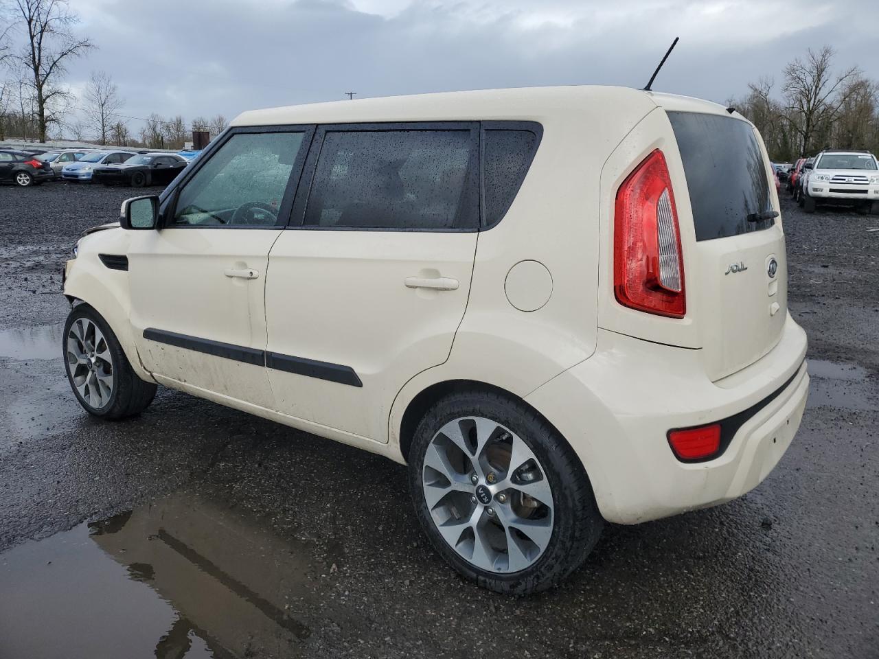 2012 Kia Soul - Image 2