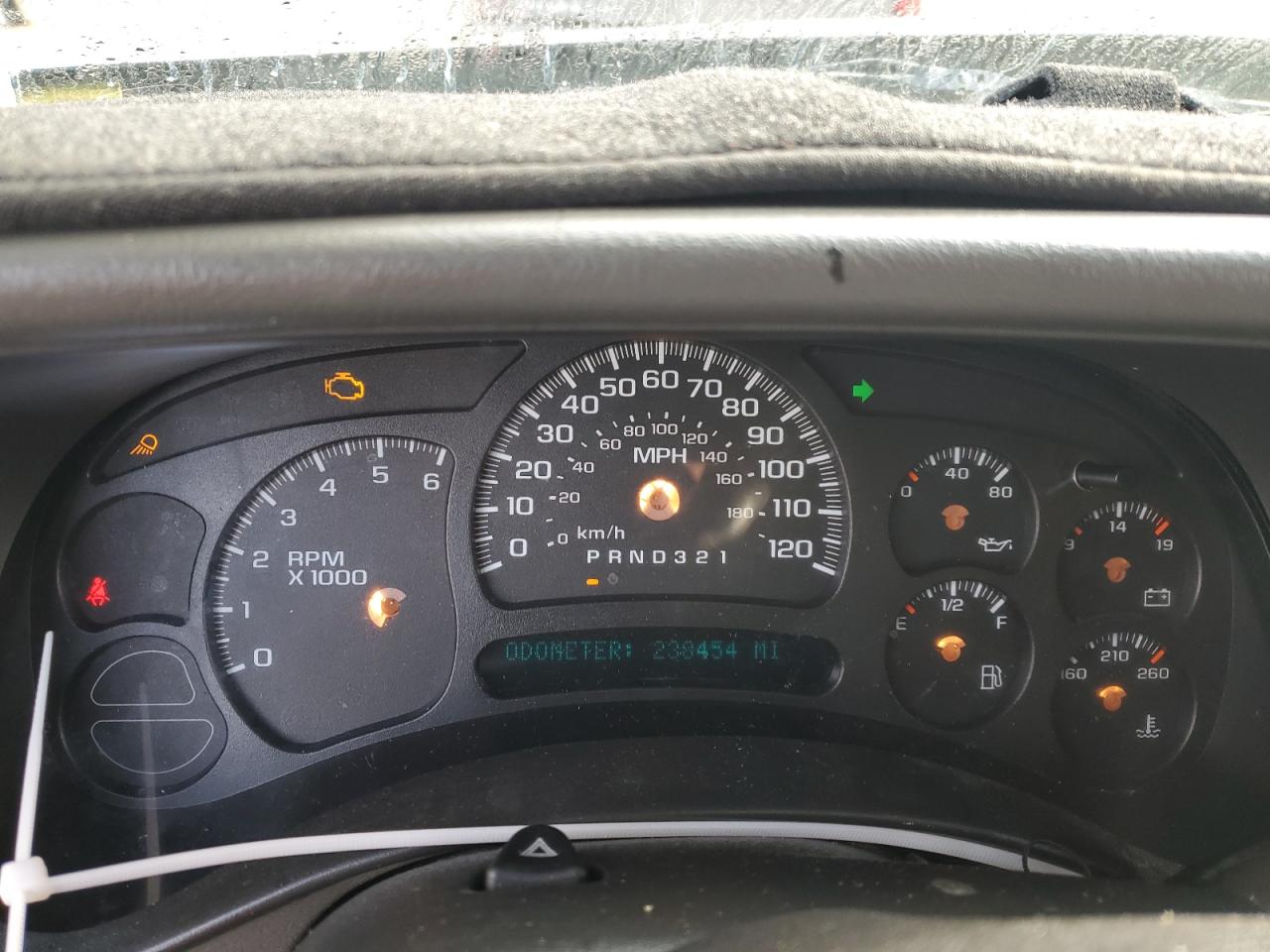 2006 GMC Sierra - Image 9