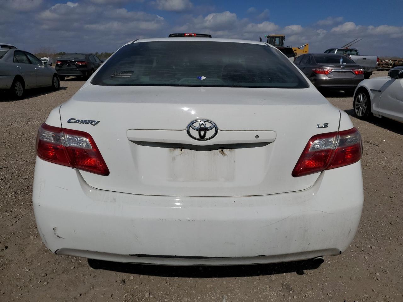 2009 Toyota Camry - Image 6