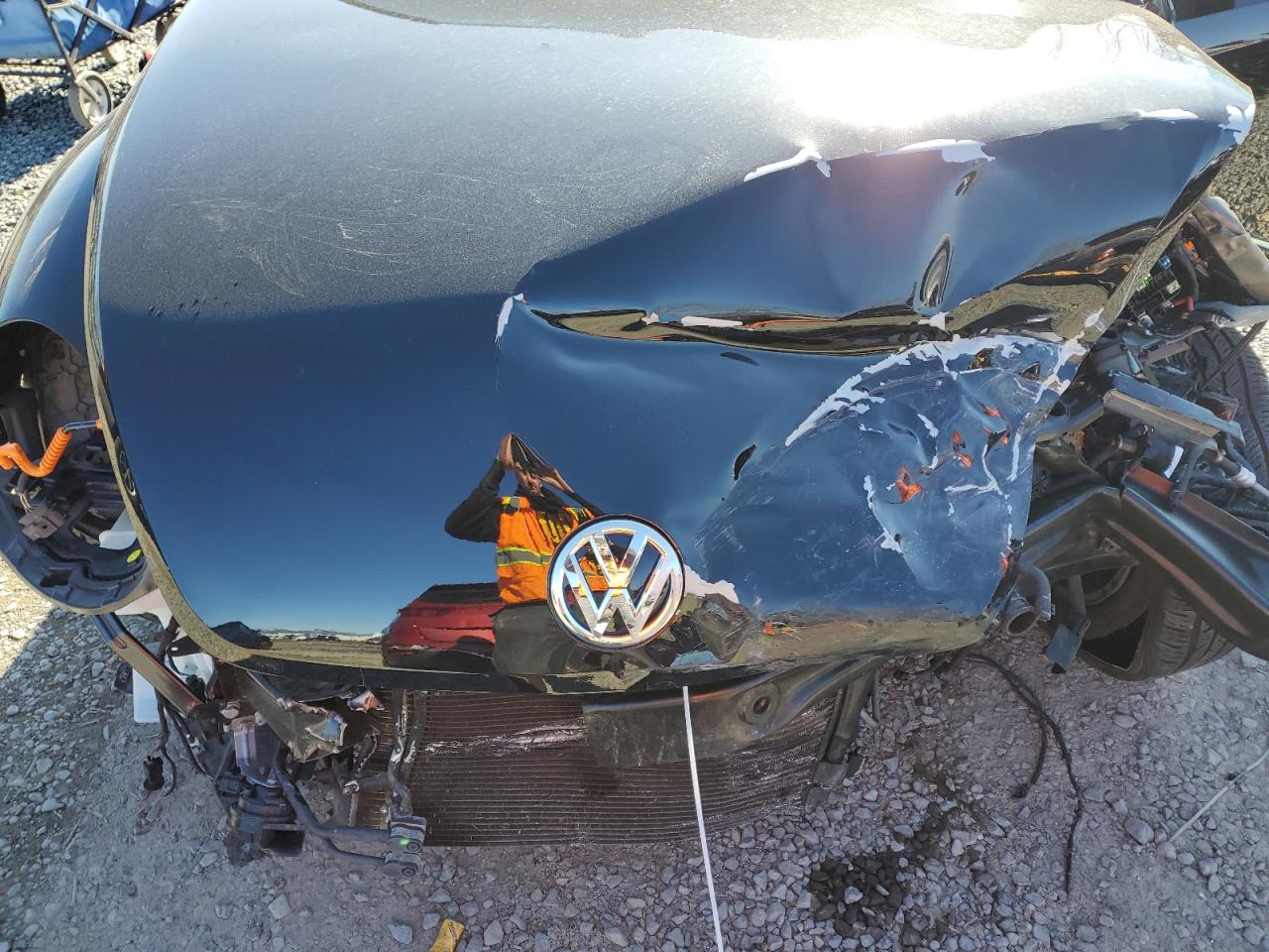 2013 Volkswagen Beetle - Image 11