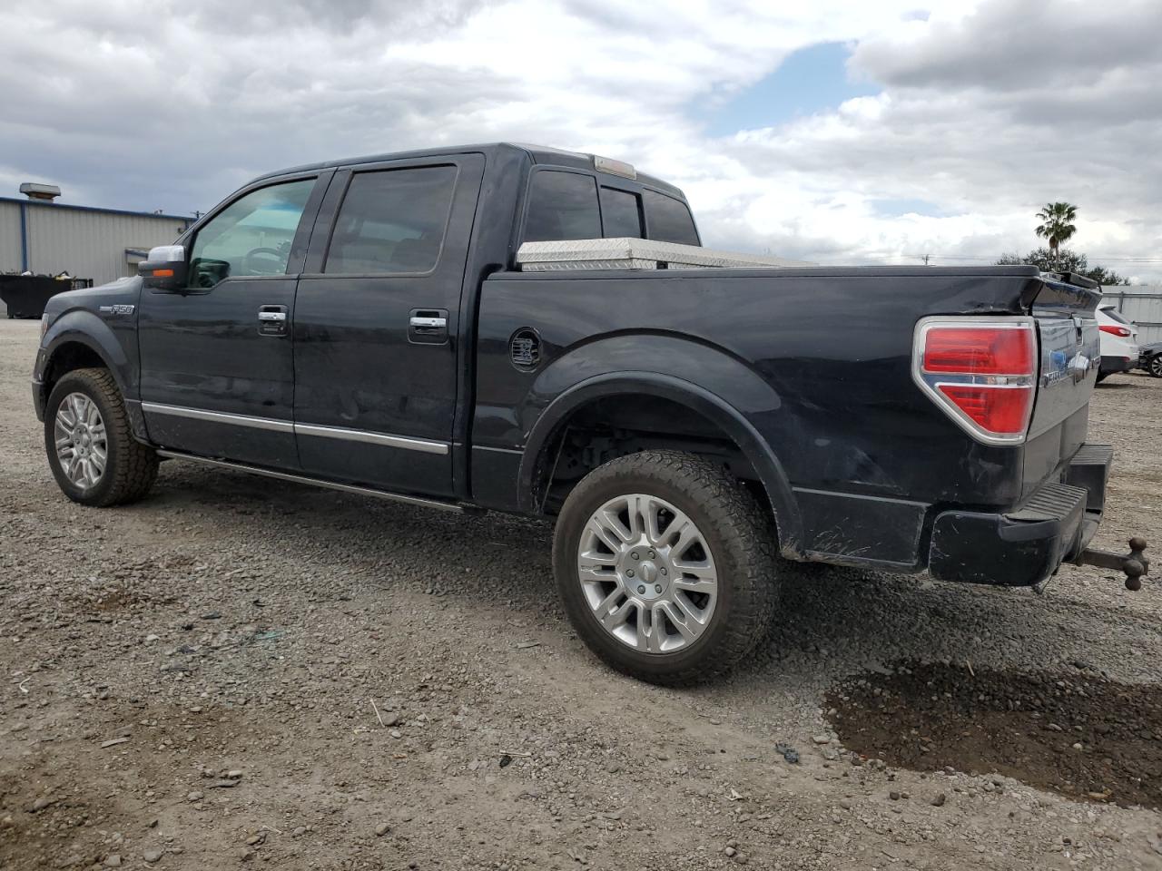 2009 Ford F-150 - Image 2