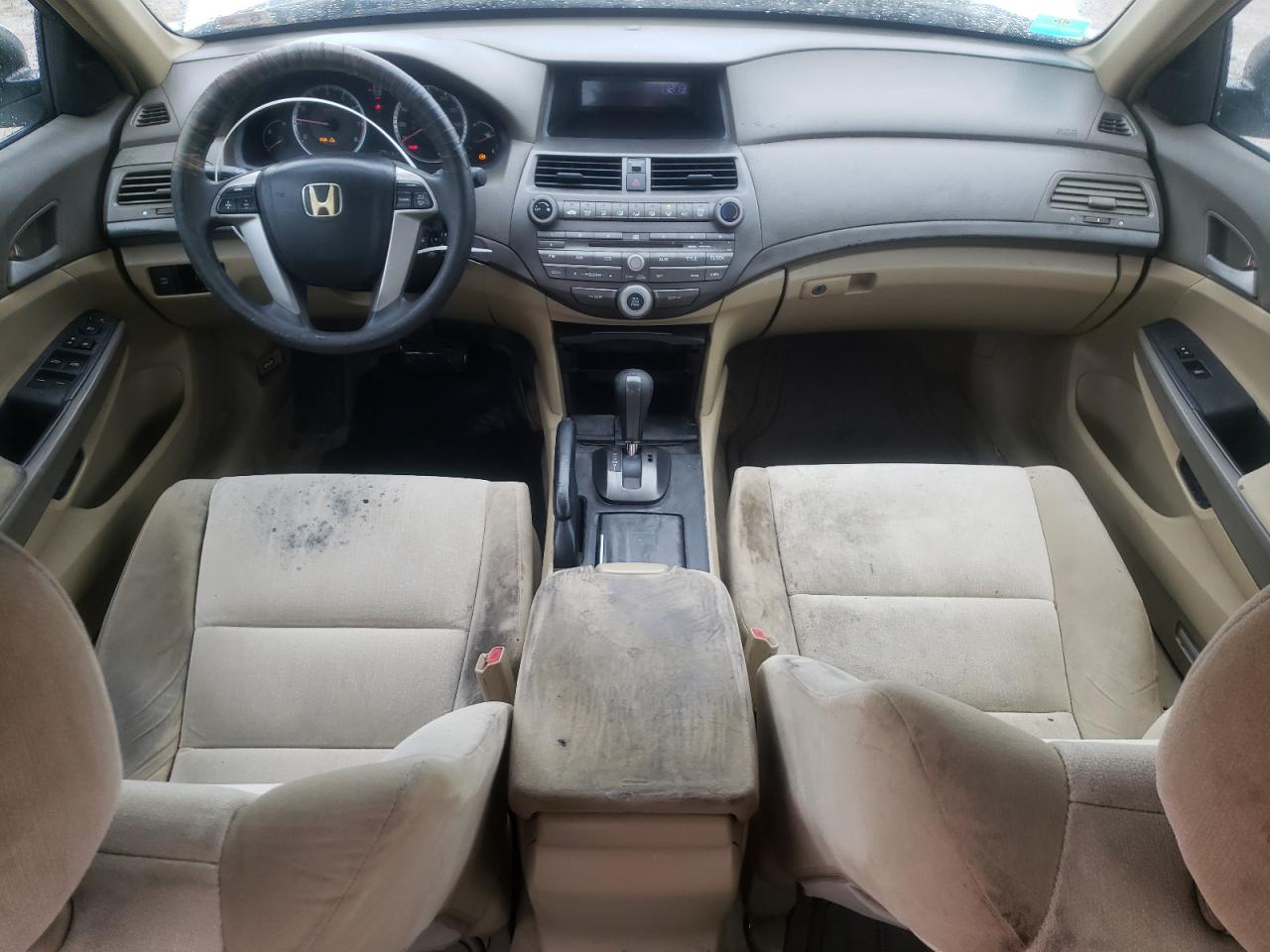 2009 Honda Accord - Image 8