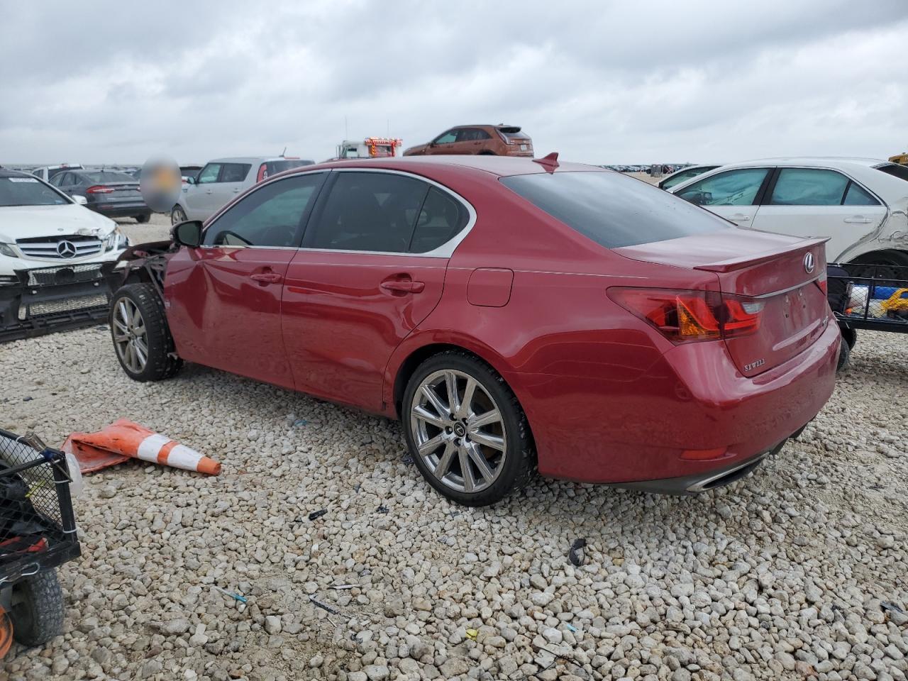 2014 Lexus GS - Image 2