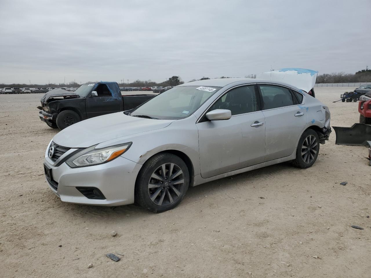 2017 Nissan Altima - Image 1