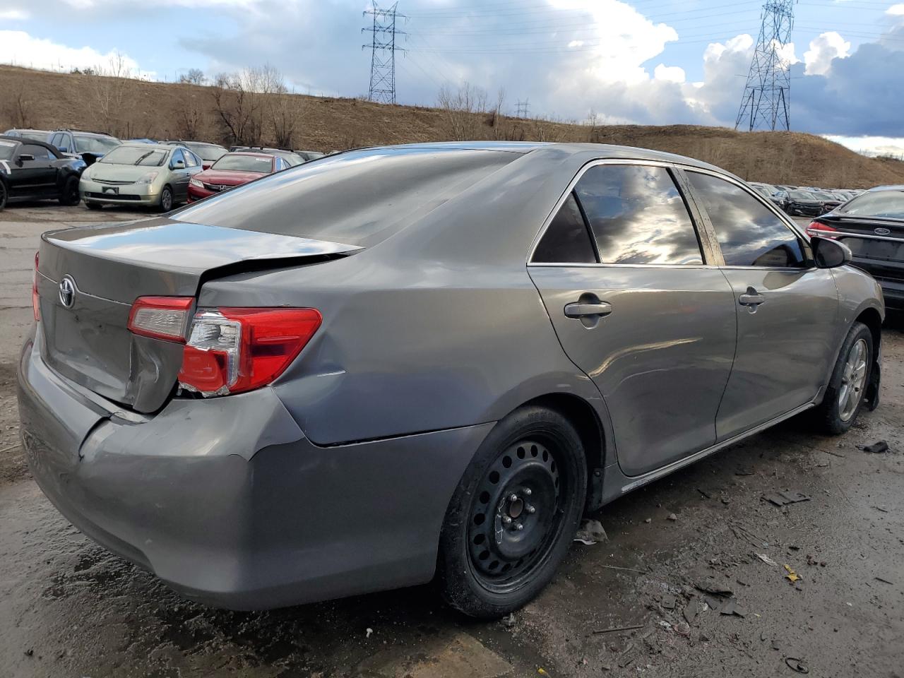2013 Toyota Camry - Image 3