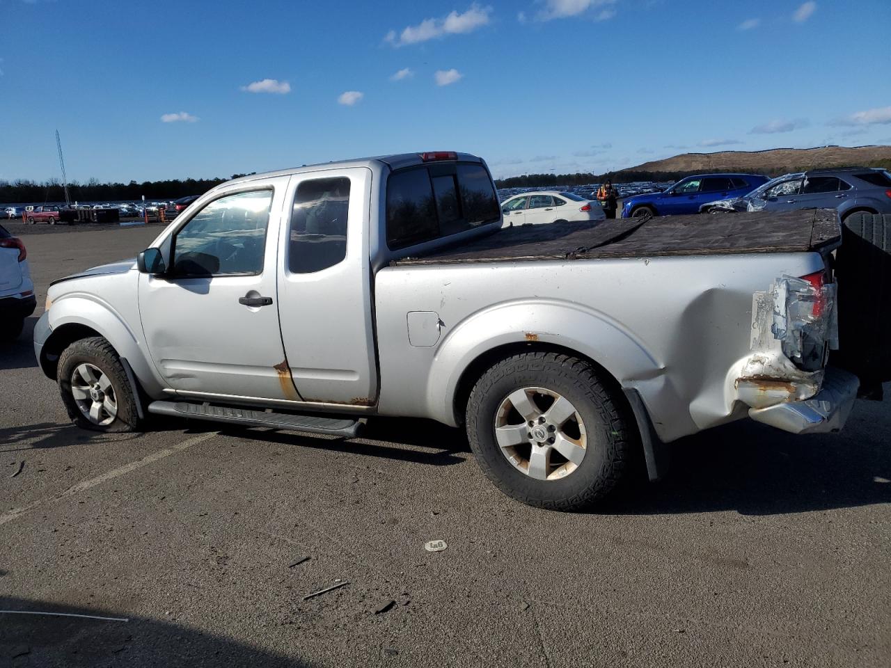 2013 Nissan Navara (Frontier) - Image 2