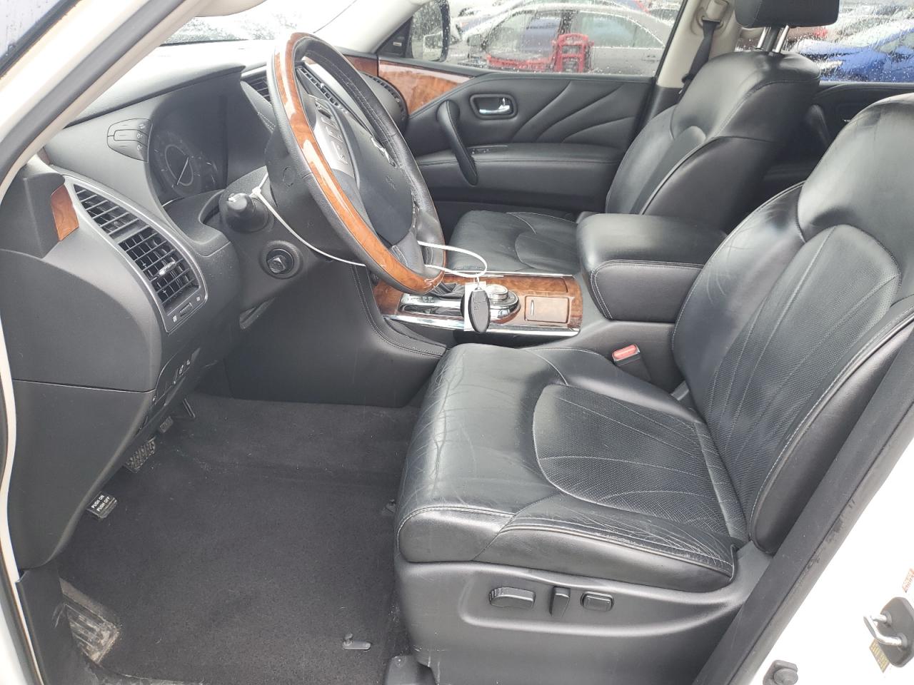 2016 Infiniti QX80 - Image 7