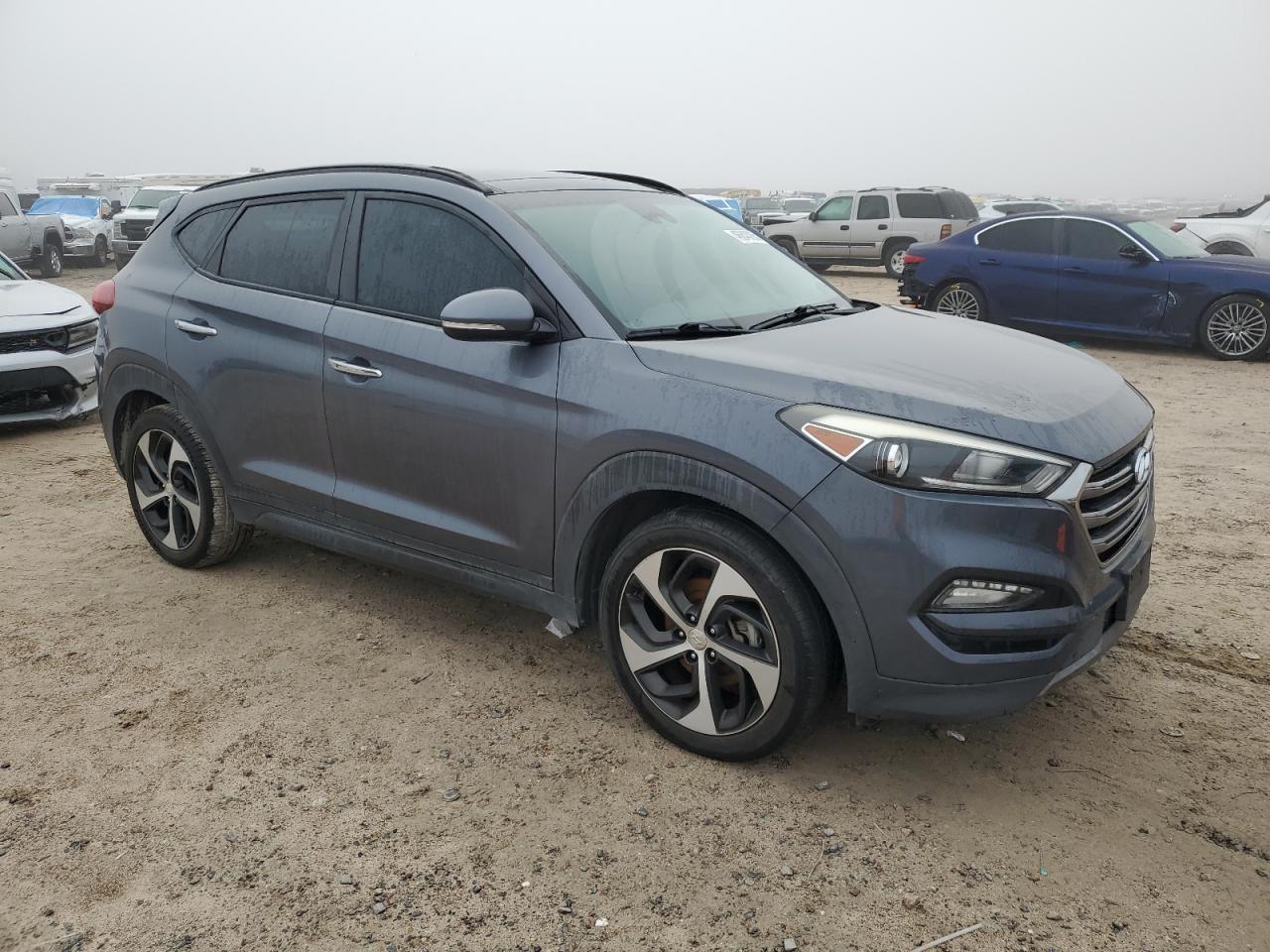 2016 Hyundai Tucson - Image 4