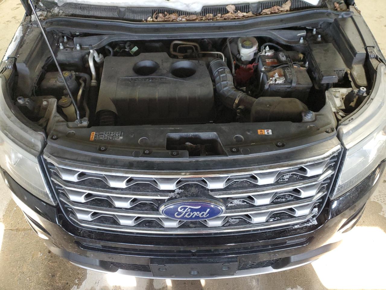 2017 Ford Explorer - Image 12