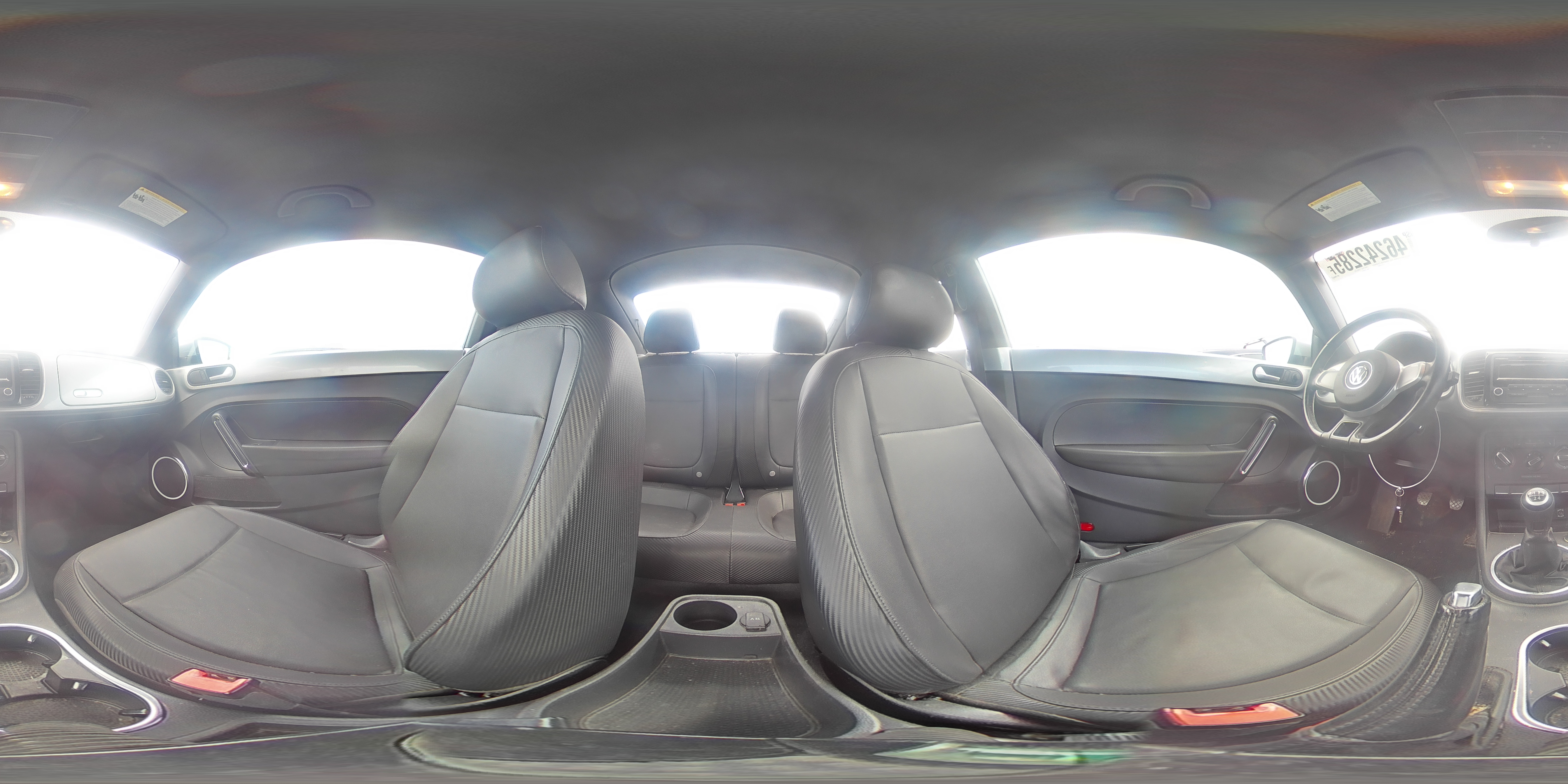 2012 Volkswagen Beetle - Image 13