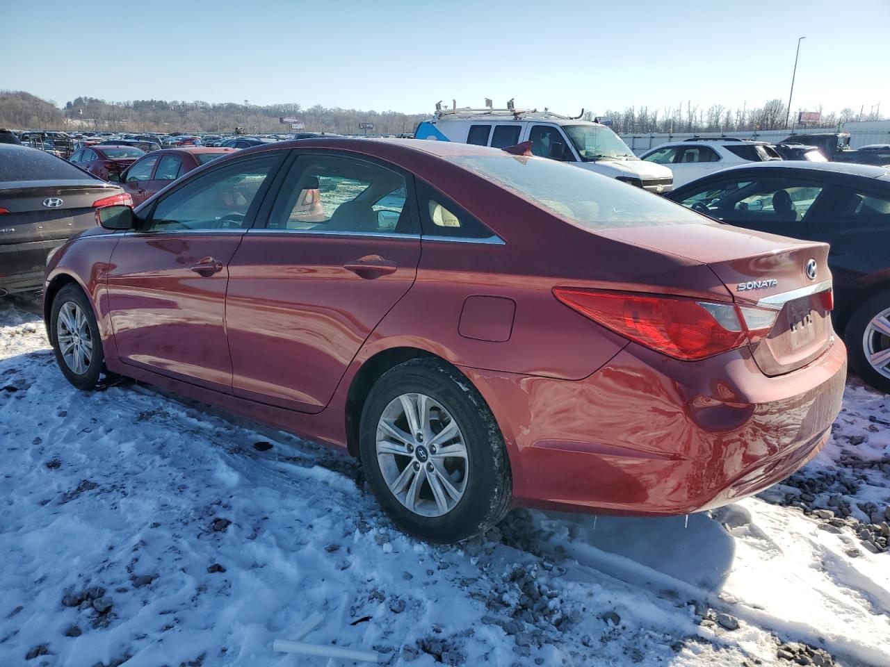 2013 Hyundai Sonata - Image 2